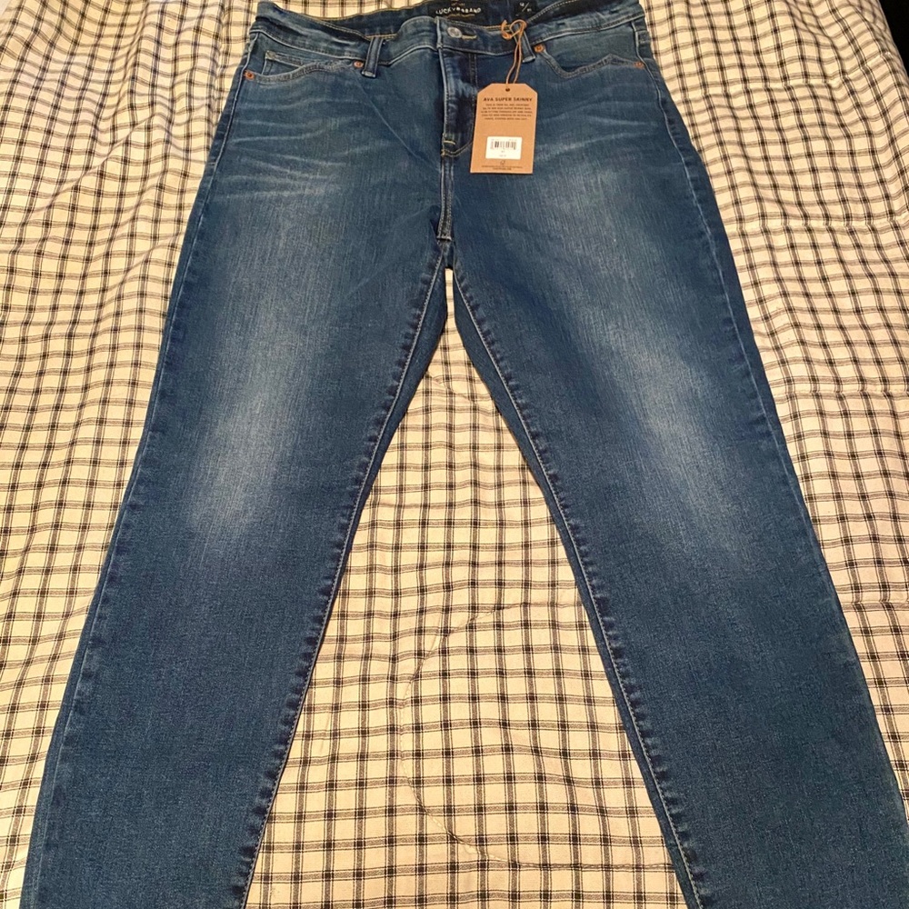 NWT Ava Super Skinny Lucky Brand Jeans